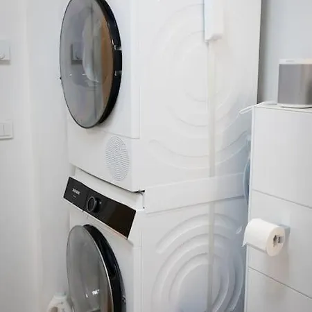 Apartment Luxus-wohnung, 2 Terrassen, Zentral, Parkplatz *