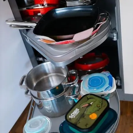 Luxus-wohnung, 2 Terrassen, Zentral, Parkplatz Dusseldorf