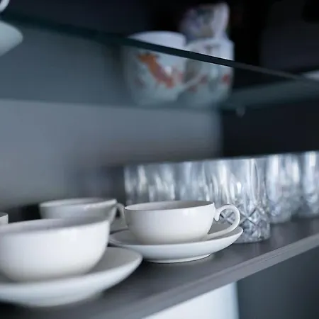 Luxus-wohnung, 2 Terrassen, Zentral, Parkplatz Apartment *